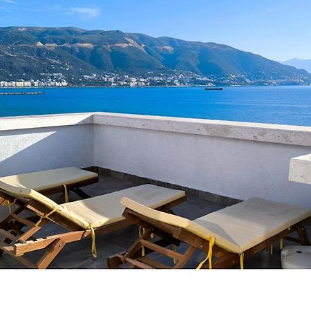 Adriatic Getaway Apartments & Penthouse Vlore Exterior photo