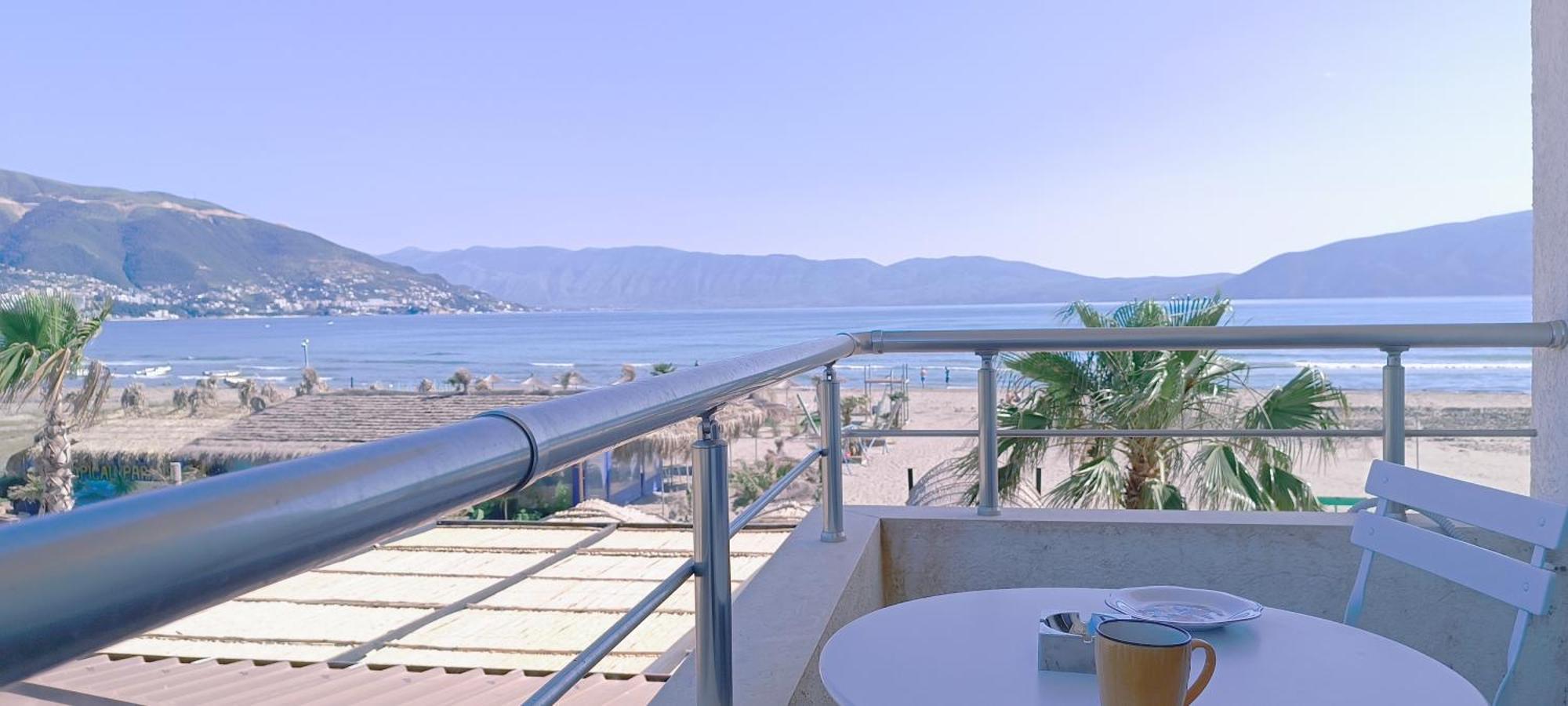 Adriatic Getaway Apartments & Penthouse Vlore Exterior photo